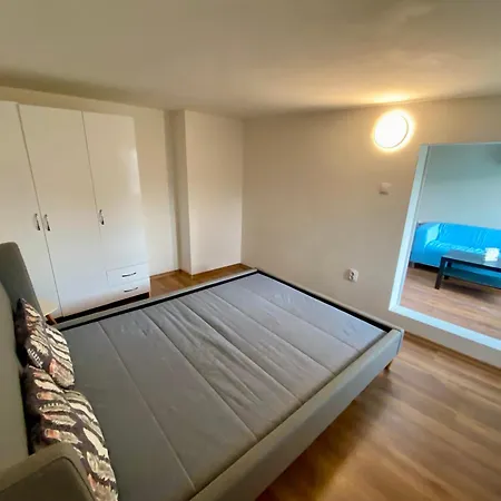 公寓 Small Bijou On The Rooftop 索菲亞