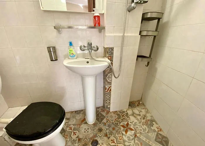 Small Bijou On The Rooftop * ソフィア