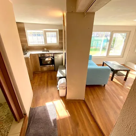 Small Bijou On The Rooftop